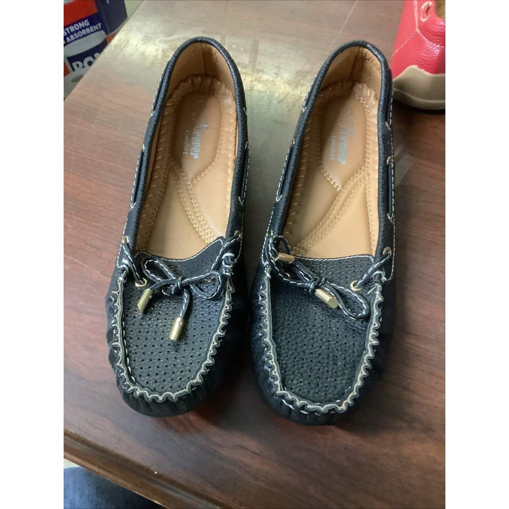 Forever Comfort‎ Loafers With Bow